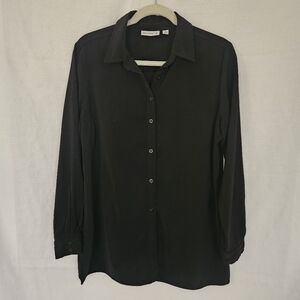 Susan‎ Graver Black Button up Shirt Size Small